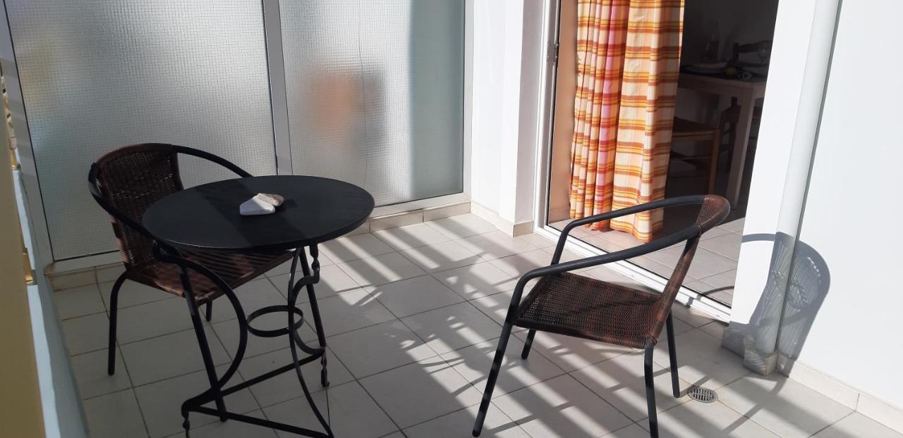 Όμορφο Studio Στην Πόλη Πάτρα Kültér fotó